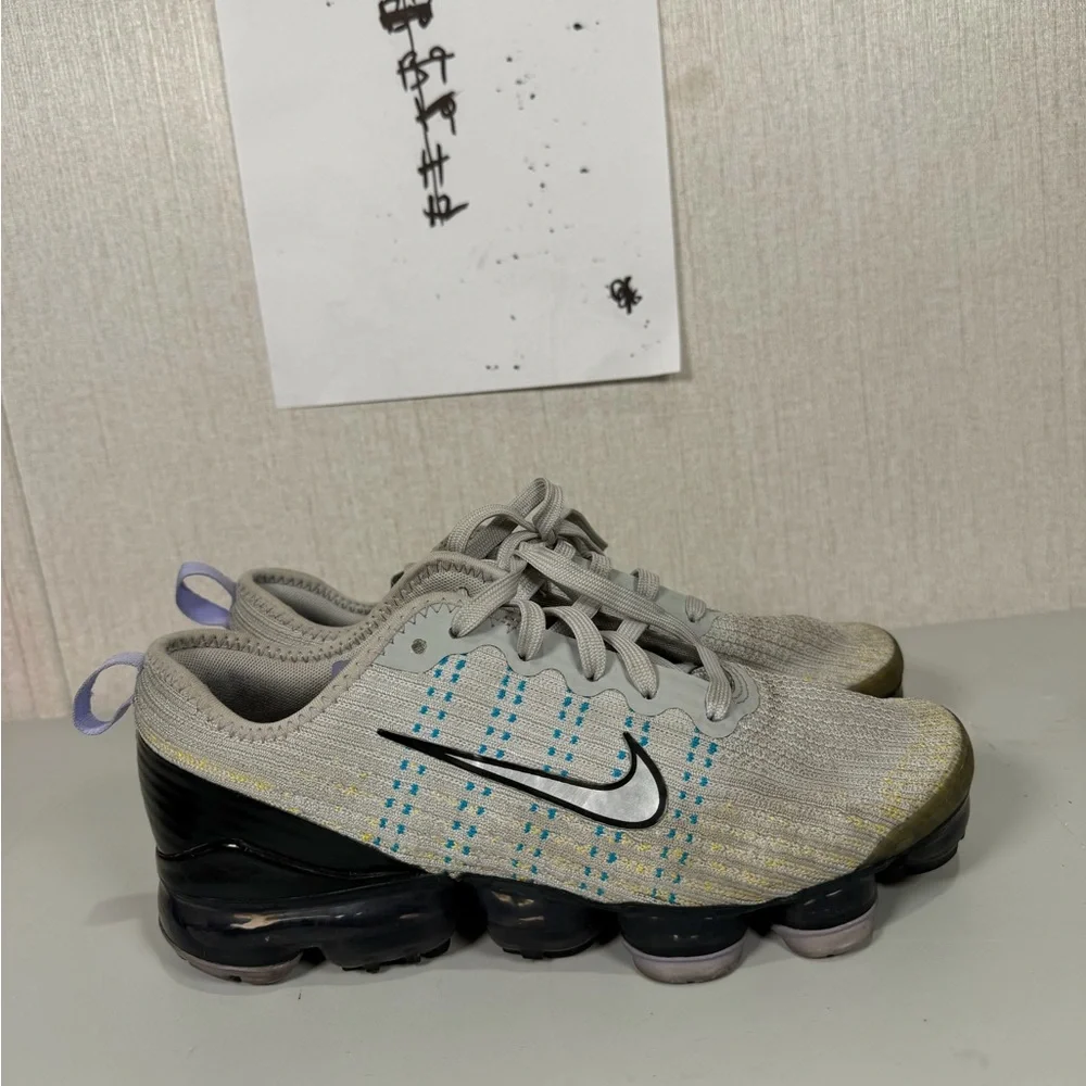Nike Air Vapor‎ Max Flyknit 3 GS Athletic Shoes BQ5238 007 Size 6.5Y